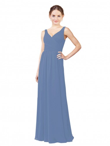 Compre Azul Windsor Cubierta Cuello en V Gasa Largo Vestidos de dama de honor