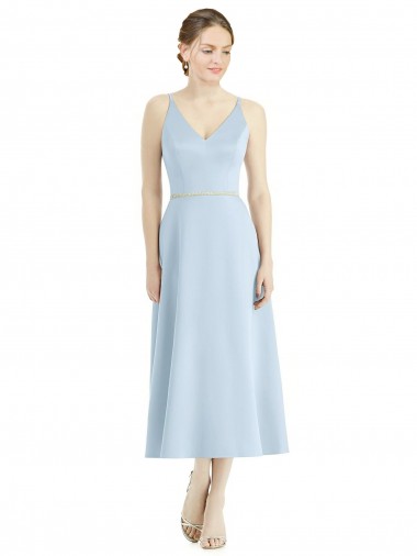 Compre Azul cielo claro línea A Cuello en V Satén Largo Vestidos de dama de honor