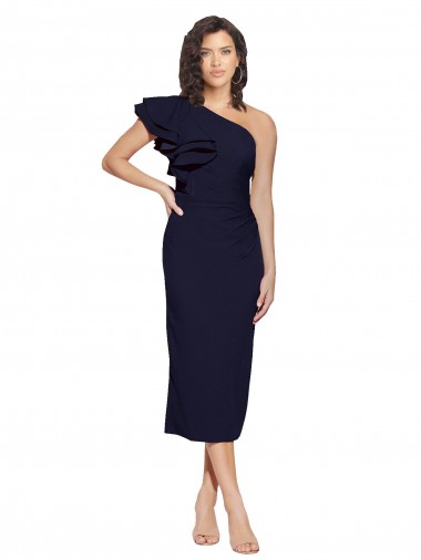 Compre Azul marina oscuro Cubierta Un Hombre Midi Crepé Elástico Corto Formales Vestidos de dama de honor / Vestidos de fiesta / Vestidos de cóctel
