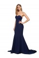 Compre Azul marina oscuro línea A Cuello de Corazón Barrer tren Crepé Elástico Largo Formales Vestidos de dama de honor / Vestidos de fiesta