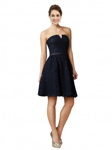Compre Azul marina oscuro línea A Cuello en V Encaje Corto Vestidos de dama de honor / Vestidos de cóctel
