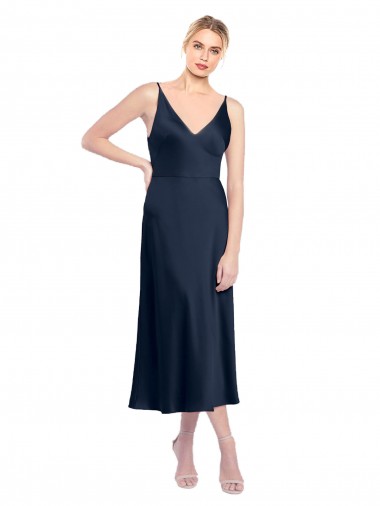 Compre Azul marina oscuro línea A Cuello en V Midi Satén elástico Corto Formales Vestidos de dama de honor / Vestidos de fiesta / Vestidos de cóctel