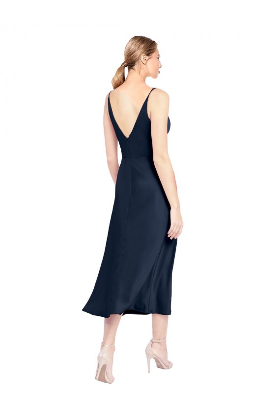 Compre Azul marina oscuro línea A Cuello en V Midi Satén elástico Corto Formales Vestidos de dama de honor / Vestidos de fiesta / Vestidos de cóctel