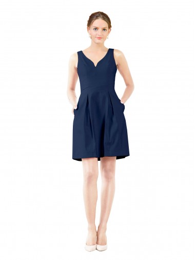 Compre Azul marina oscuro línea A Cuello en V Satén Corto Vestidos de dama de honor / Vestidos de cóctel