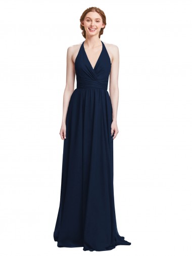 Compre Azul marina oscuro línea A Halter Cuello en V Gasa Largo Vestidos de dama de honor