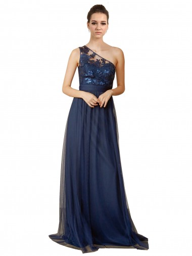 Compre Azul marina oscuro línea A Un Hombre Barrer tren Tul Largo Vestidos de dama de honor