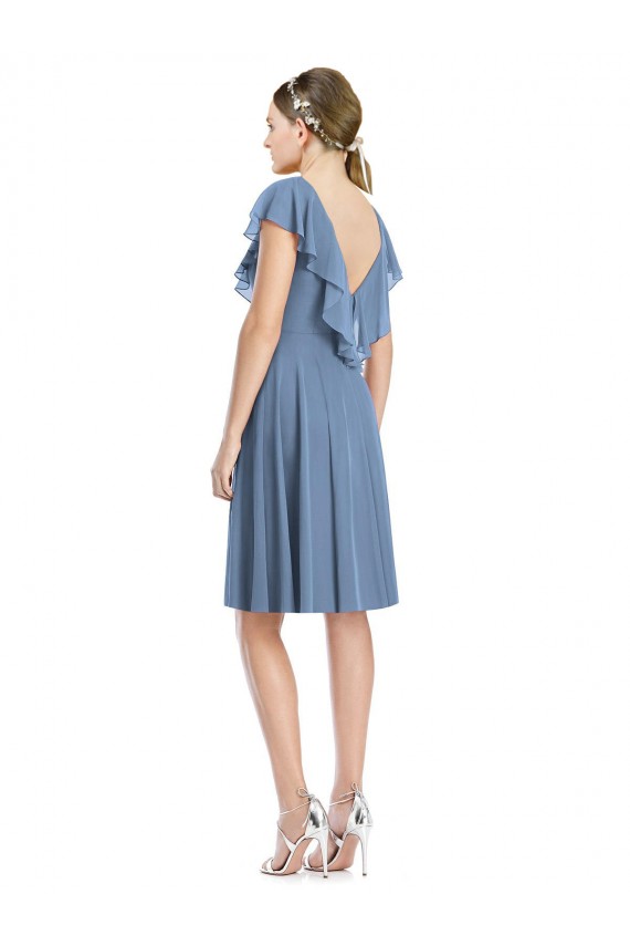 Compre Azul polvoriento línea A Cuello en V Cóctel Gasa Corto Vestidos de dama de honor