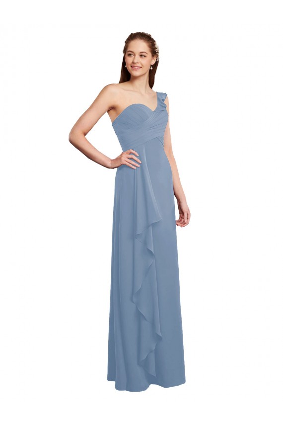 Compre Azul polvoriento línea A Un Hombre Cuello de Corazón Gasa Largo Vestidos de dama de honor