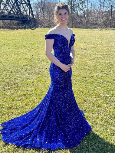 Compre Azul real Cubierta Hombros Descubiertos Barrer tren Lentejuelas Terciopelo Largo Vestidos de fiesta