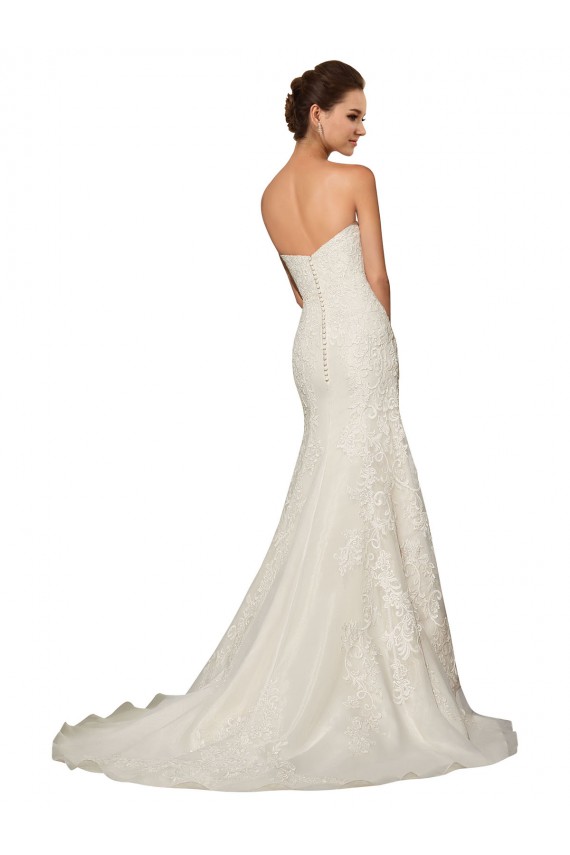 Compre Blanco Cubierta Cuello de Corazón Cola capilla Tul Encaje Vestidos de novia