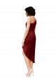 Compre Borgoña Cubierta Un Hombre Midi Satén elástico Corto Formales Vestidos de dama de honor / Vestidos de fiesta / Vestidos de cóctel
