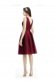 Compre Borgoña línea A Barco Satén Corto Vestidos de dama de honor / Vestidos de cóctel / Vestidos para homecoming