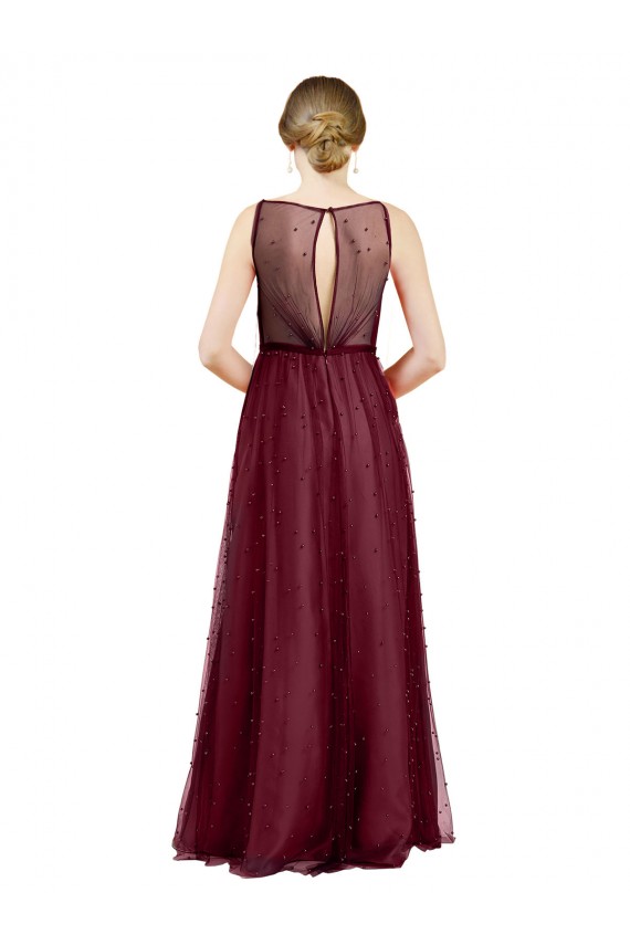 Compre Borgoña línea A Cuello Barco Tul Largo Vestidos de dama de honor