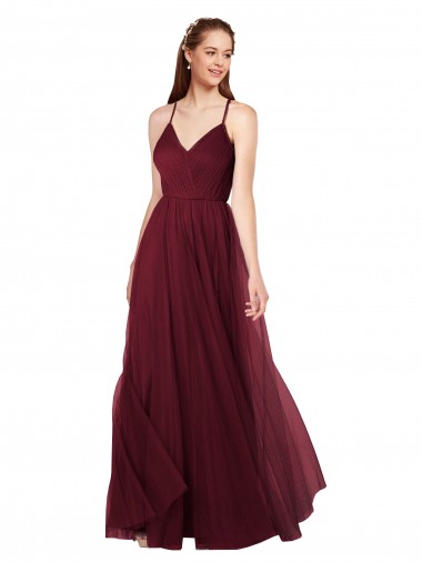 Compre Borgoña línea A Tirantes espagueti Cuello en V Cuello de Corazón Tul Largo Vestidos de dama de honor
