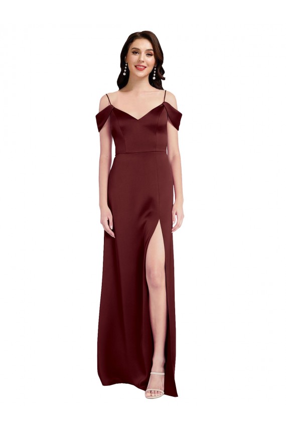 Compre Borgoña oscuro línea A Hombros Descubiertos Cuello en V Satén elástico Largo Formales Vestidos de dama de honor / Vestidos de fiesta