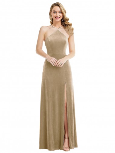 Compre Champán línea A Halter Cuello Alto Terciopelo Elástico Largo Vestidos de dama de honor / Vestidos de fiesta