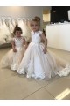 Compre Marfil Barco Cola capilla Tul Encaje Largo vestidos de niña de las flores