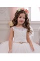 Compre Marfil Barco Cola capilla Tul Encaje Largo vestidos de niña de las flores