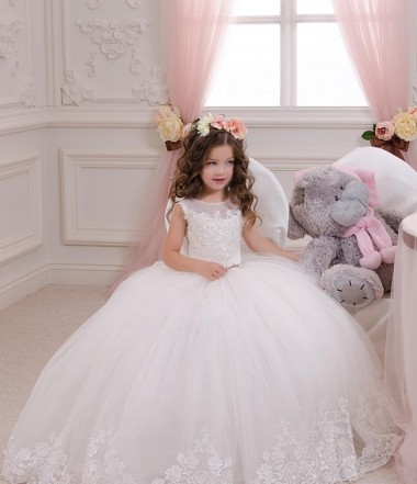 Compre Marfil Barco Cola capilla Tul Encaje Largo vestidos de niña de las flores
