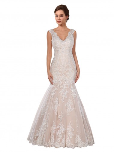 Compre Marfil & Champán Sirena Cuello en V Cola capilla Encaje Clásico Vestidos de novia