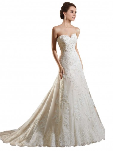 Compre Marfil & Champán línea A Cuello de Corazón Cola capilla Tul Encaje Vestidos de novia