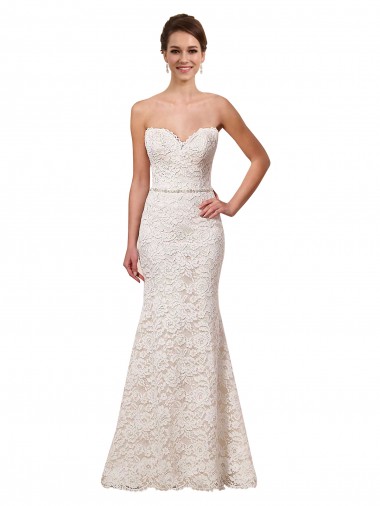 Compre Marfil Cubierta Cuello de Corazón Cola capilla Encaje Vestidos de novia