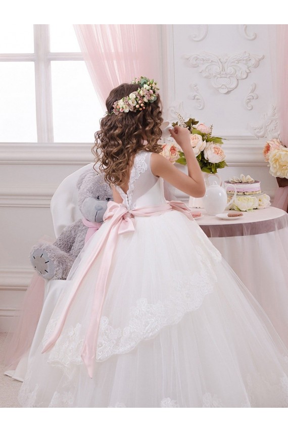 Compre Marfil Cuello de Corazón Cola capilla Tul Encaje Largo vestidos de niña de las flores