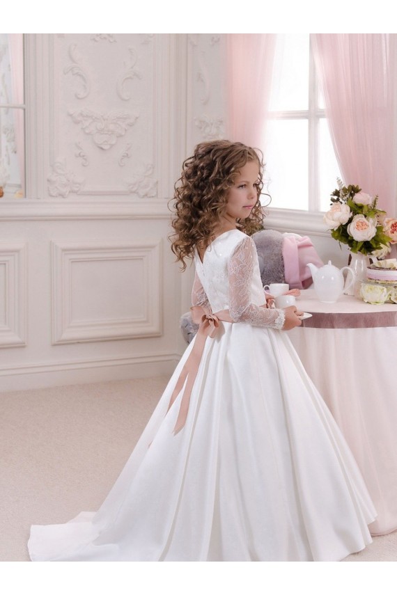 Compre Marfil Cuello en V Cola capilla Satén Encaje Largo vestidos de niña de las flores