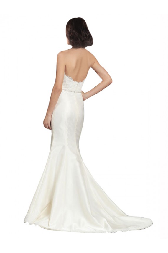 Compre Marfil Trompeta Cuello de Corazón Cola capilla Satén Encaje Vestidos de novia