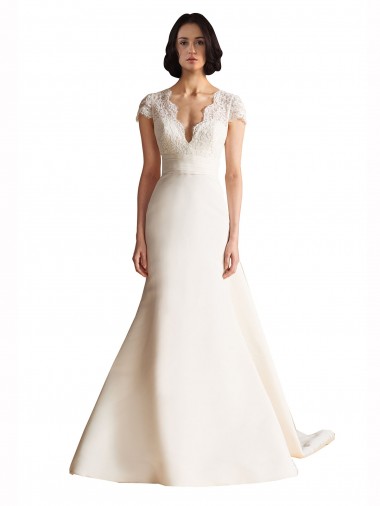 Compre Marfil línea A Cuello en V Cola capilla Satén Vestidos de novia