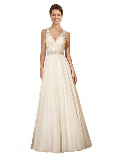 Compre Marfil línea A Cuello en V Cola capilla Tul Vestidos de novia
