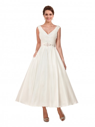 Compre Marfil línea A Cuello en V Satén Vestidos de novia