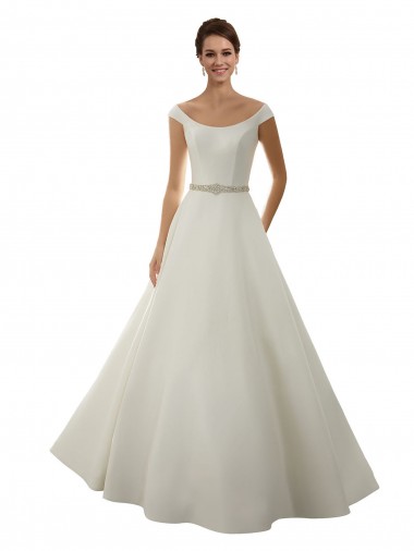 Compre Marfil línea A Hombros Descubiertos Cola capilla Satén Clásico Vestidos de novia