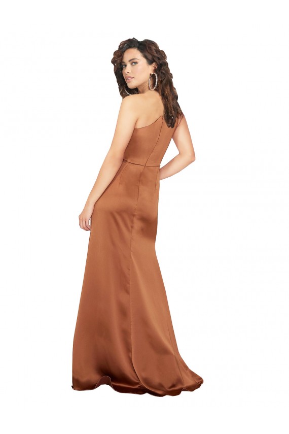 Compre Naranja línea A Un Hombre Satén sedoso Largo Formales Vestidos de dama de honor / Vestidos de fiesta