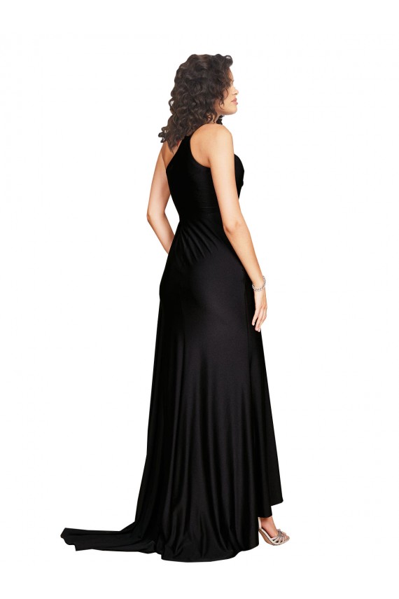 Compre Negro línea A Un Hombre Satén sedoso Largo Formales Vestidos de dama de honor / Vestidos de fiesta