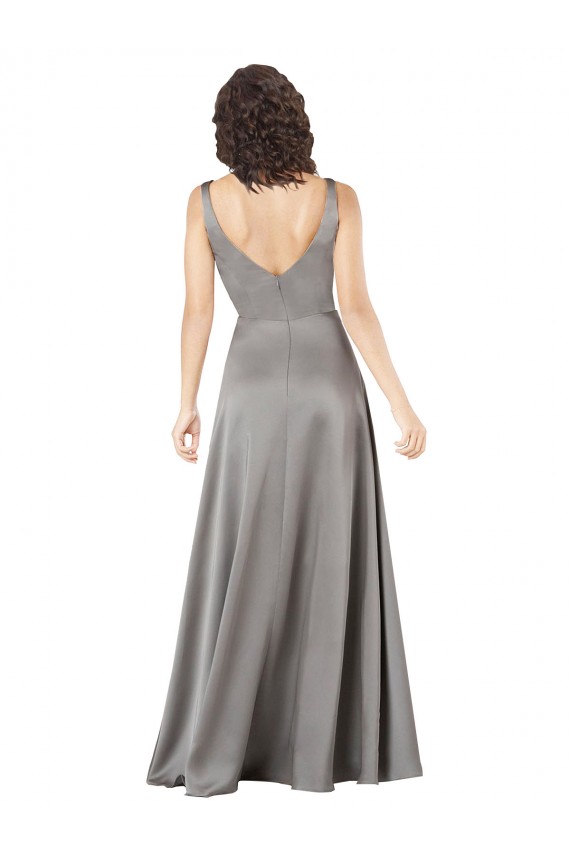 Compre Pearl Grey línea A Cuello en V Satén sedoso Largo Formales Vestidos de dama de honor / Vestidos de fiesta