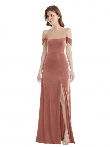 Compre Rosa Canela línea A Hombros Descubiertos Terciopelo Elástico Largo Vestidos de dama de honor / Vestidos de fiesta