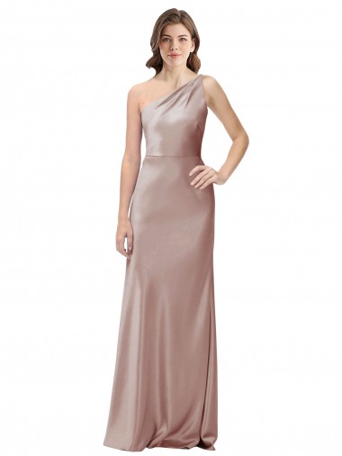 Compre Rosa empolvado Cubierta Un Hombre Satén elástico Largo Formales Vestidos de dama de honor / Vestidos de fiesta