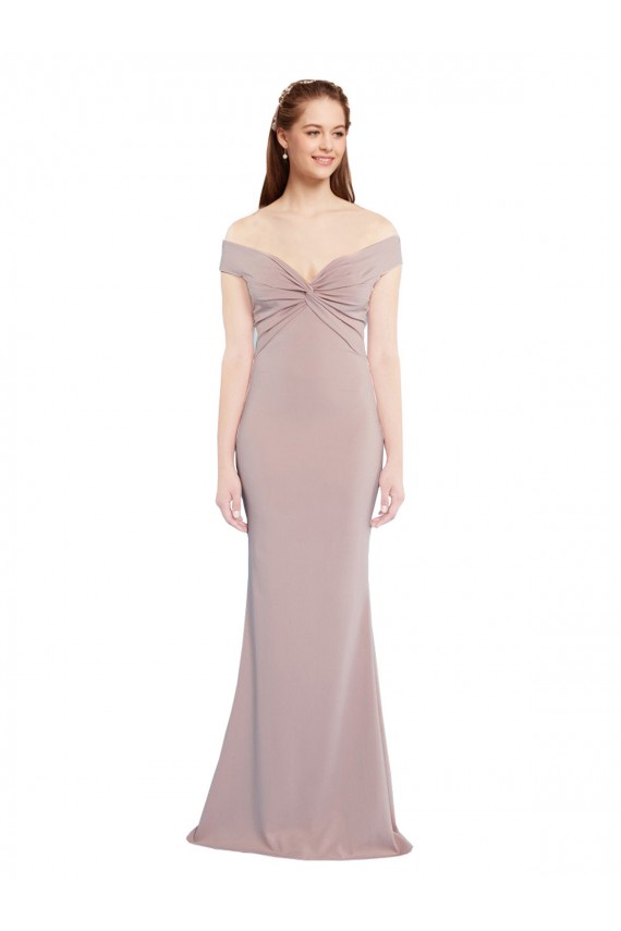 Compre Rosa empolvado Sirena Hombros Descubiertos Cuello en V Crepé Elástico Largo Formales Vestidos de dama de honor / Vestidos de fiesta