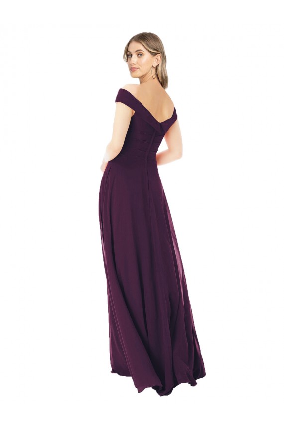 Compre Uva línea A Hombros Descubiertos Gasa Largo Vestidos de dama de honor