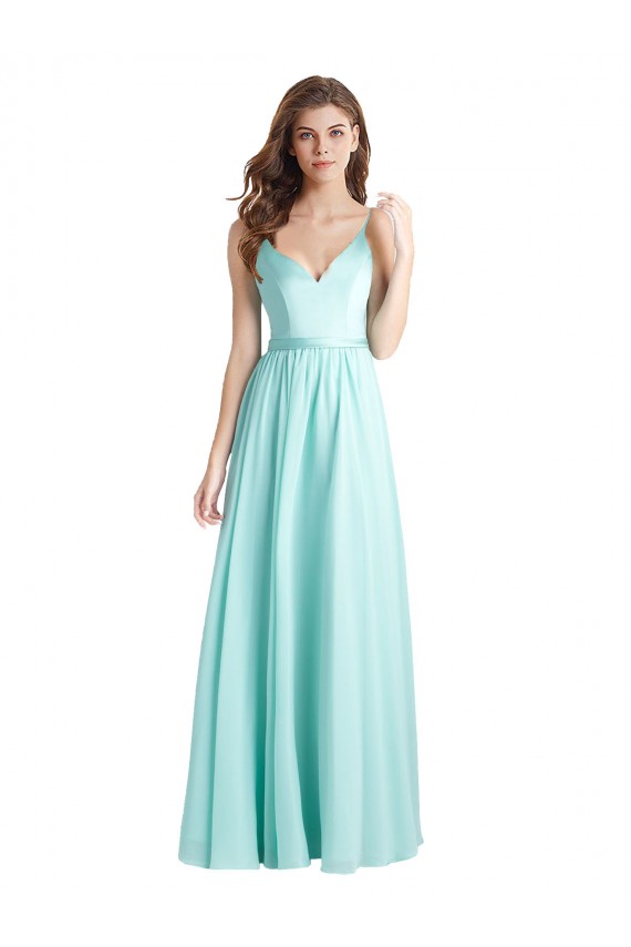 Compre Waterfall línea A Cuello en V Gasa Satén Largo Vestidos de dama de honor